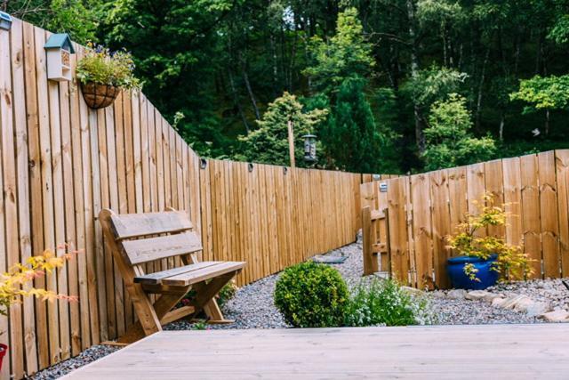 Loch Ness Woodland Pods Drumnadrochit Exterior foto